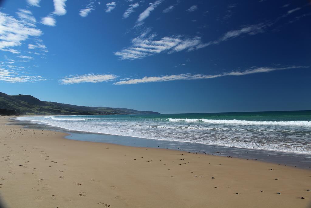 Angela'S Beach Stays Apollo Bay Exterior photo